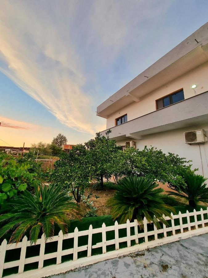 Guest House Vila Elezi دراس المظهر الخارجي الصورة
